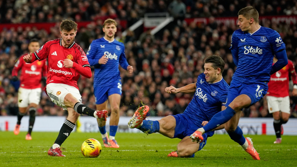 Everton Target Rare League Double as Manchester United Visit Merseyside